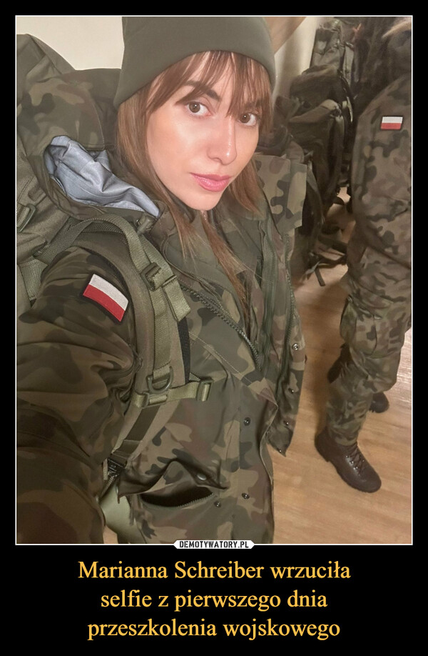 Marianna Schreiber wrzuciłaselfie z pierwszego dniaprzeszkolenia wojskowego –  